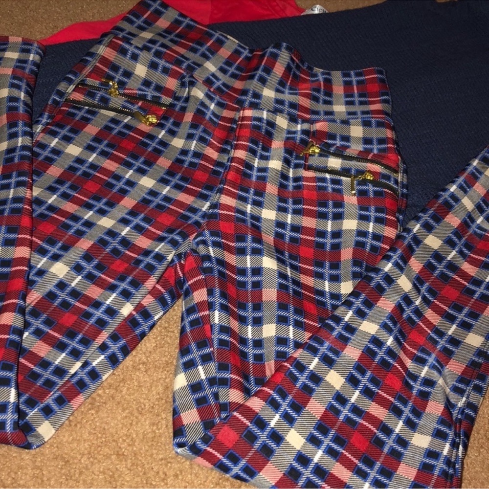 CUTE SKINNY PANTS🌺🌺🌺